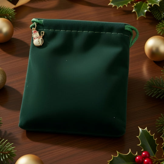 The Christmas Mouse Advent Calendar Treasure Hunt – 24 Days of Christmas Fun for Kids Ages 4-10.